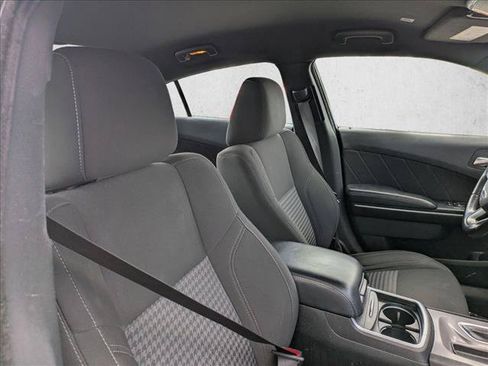 Used 2023 Dodge Charger SXT RWD image 19