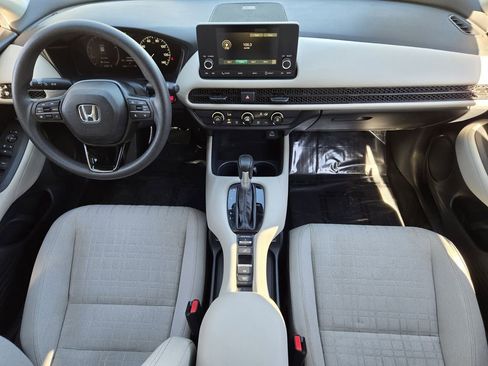 Used 2023 Honda HR-V LX image 33