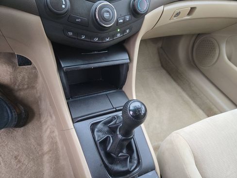 Used 2004 Honda Accord LX image 21