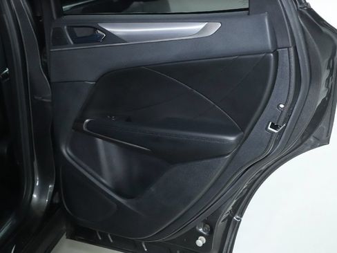 Used 2019 Lincoln MKC Premiere FWD image 31