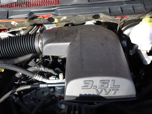 Used 2022 RAM 1500 Classic Warlock image 17