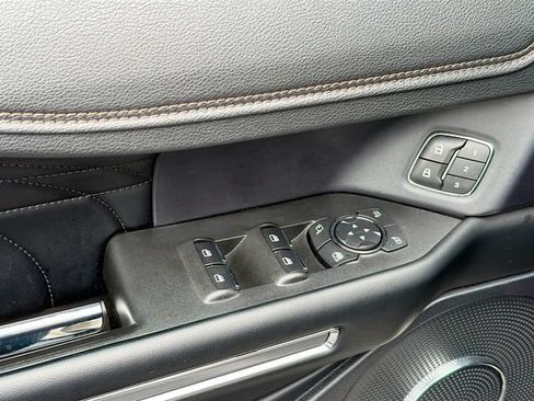Used 2019 Ford Expedition Platinum AWD/4WD image 19