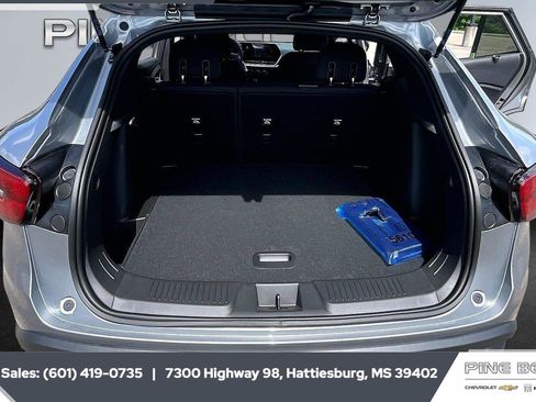 New 2026 Chevrolet Trax RS FWD image 21