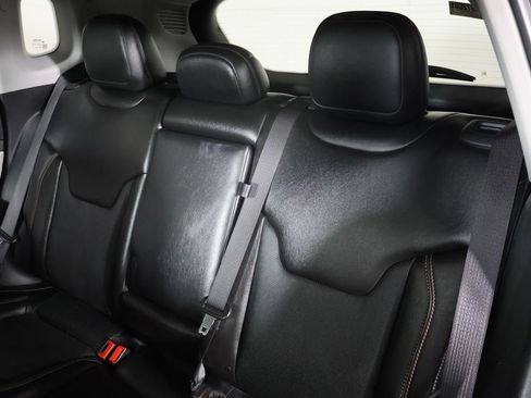 Used 2022 Jeep Compass Limited AWD/4WD image 30