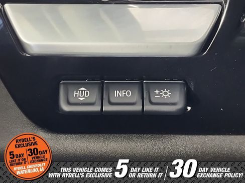 Certified 2023 Chevrolet Silverado 1500 High Country w/ Technology Package image 34