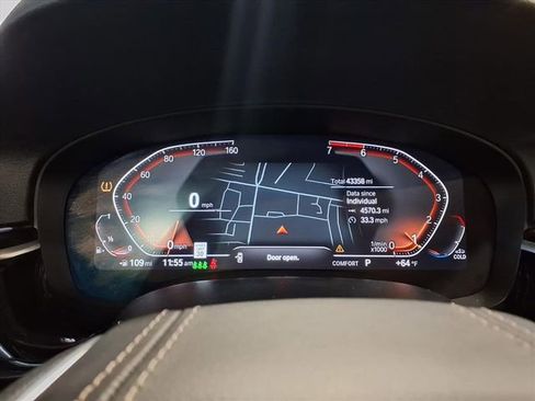 Used 2023 BMW 530i xDrive w/ Executive Package image 19