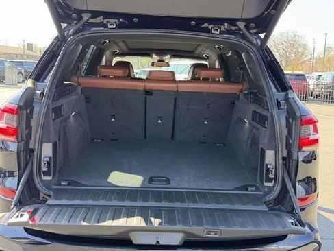 Used 2023 BMW X5 xDrive40i w/ Executive Package AWD/4WD image 9