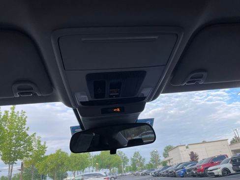 Certified 2025 Honda Accord SE image 16