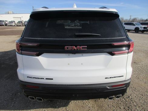 New 2026 GMC Acadia Elevation image 6