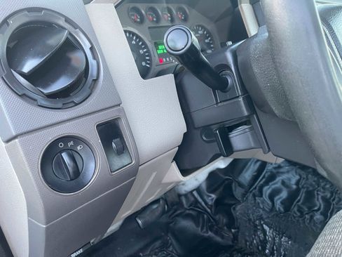 Used 2008 Ford F250 XLT image 16
