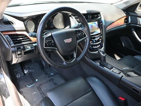 Used 2019 Cadillac CTS Luxury RWD image 10