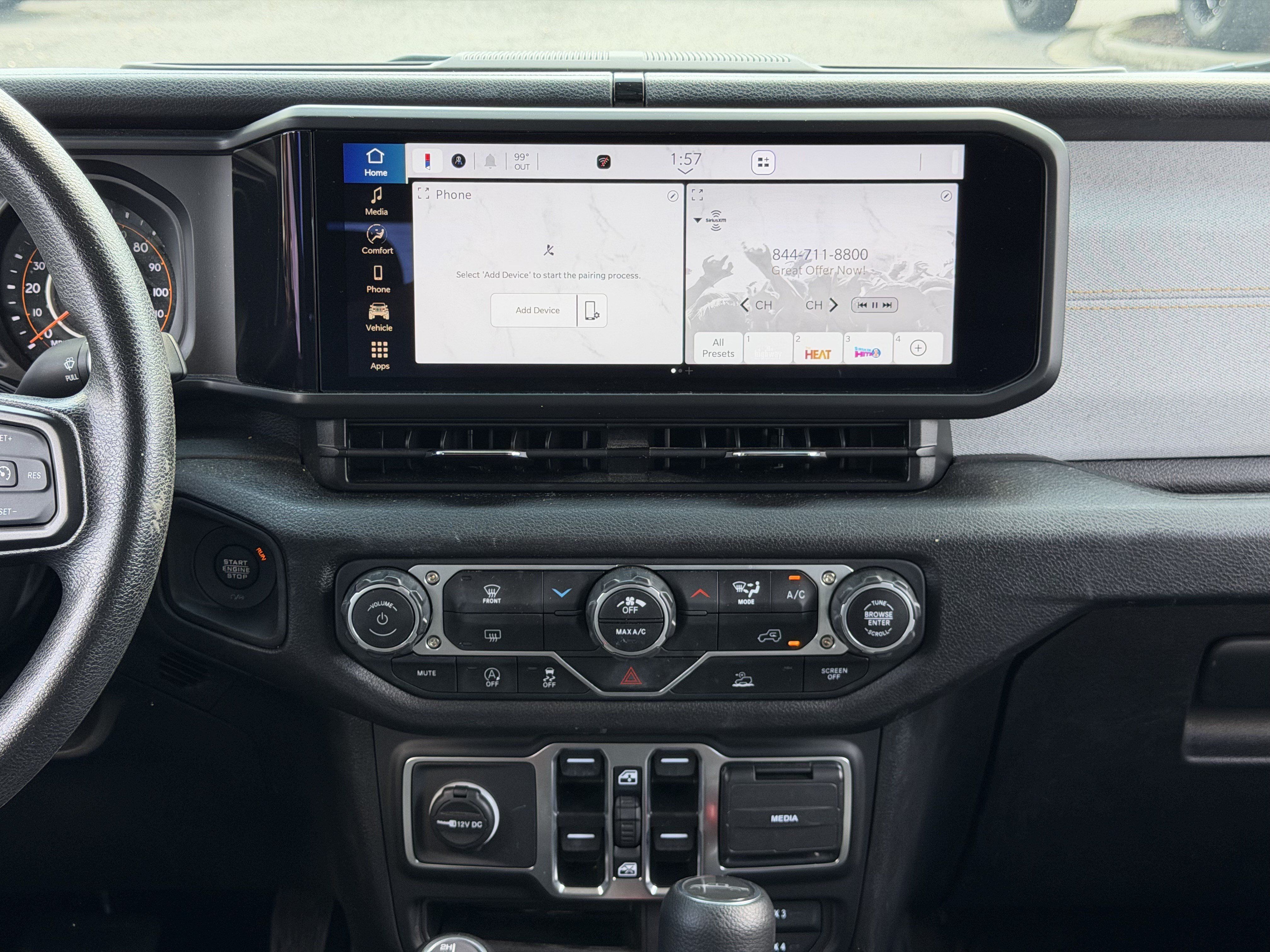 Used 2025 Jeep Gladiator Sport AWD/4WD image 31