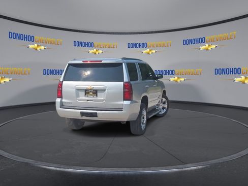 Used 2019 Chevrolet Tahoe LT w/ LT Signature Package RWD image 10