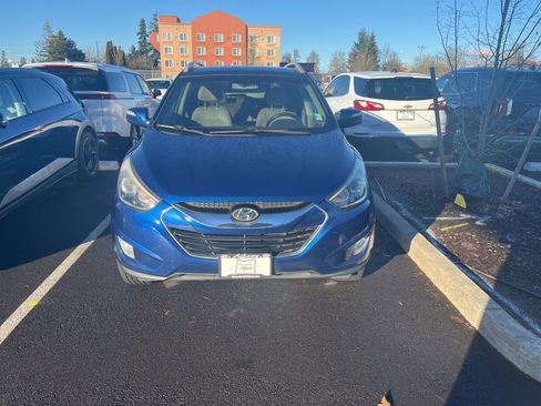 Used 2014 Hyundai Tucson Limited w/ Technology Package 02 image 1