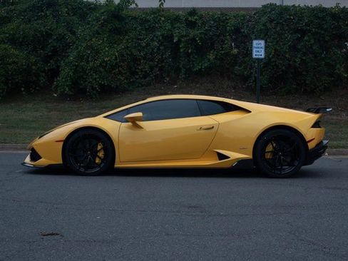 Used 2015 Lamborghini Huracan LP 610-4 image 33