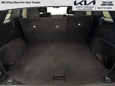 Used 2021 Jeep Grand Cherokee Laredo w/ Security & Convenience Group image 12