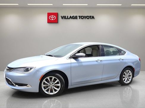 Used 2015 Chrysler 200 C FWD image 1
