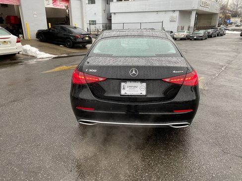 Used 2025 Mercedes-Benz C 300 4MATIC Sedan image 4