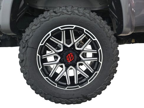 Used 2023 Ford F250 Lariat w/ Lariat Ultimate Package image 27