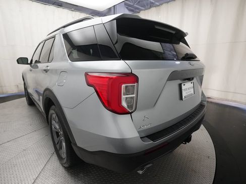Used 2023 Ford Explorer XLT w/ Equipment Group 202A AWD/4WD image 35