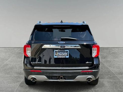 Used 2021 Ford Explorer Limited w/ Equipment Group 301A AWD/4WD image 11