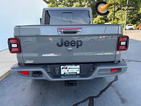 Used 2022 Jeep Gladiator Overland AWD/4WD image 13