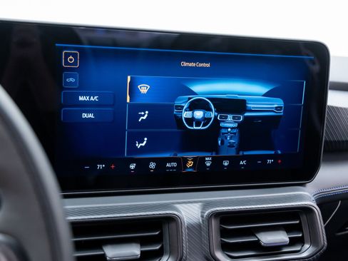 Used 2026 Ford Mustang Dark Horse image 28