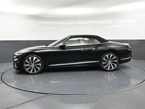 Used 2026 Bentley Continental GTC AWD/4WD image 2