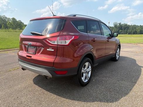 Used 2015 Ford Escape SE FWD image 3