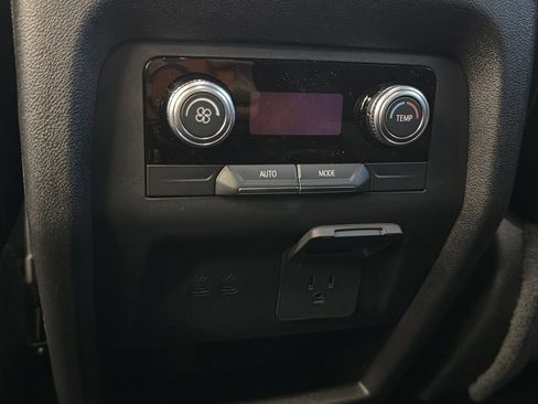 New 2026 GMC Acadia Elevation image 22