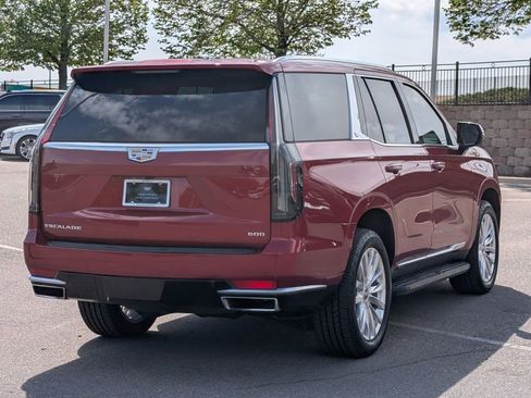Certified 2022 Cadillac Escalade Luxury AWD/4WD image 5