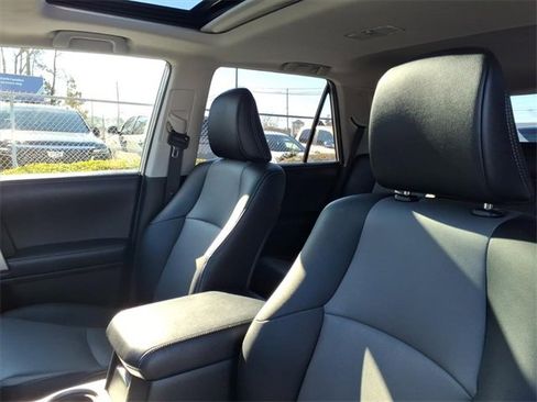Used 2018 Toyota 4Runner 2WD image 16
