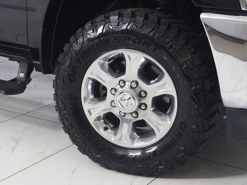 Used 2020 RAM 2500 Big Horn w/ Level 1 Equipment Group AWD/4WD image 13
