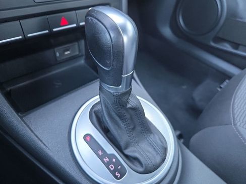 Used 2016 Volkswagen Beetle 1.8T S image 35