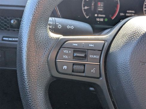 Used 2024 Honda CR-V EX image 16