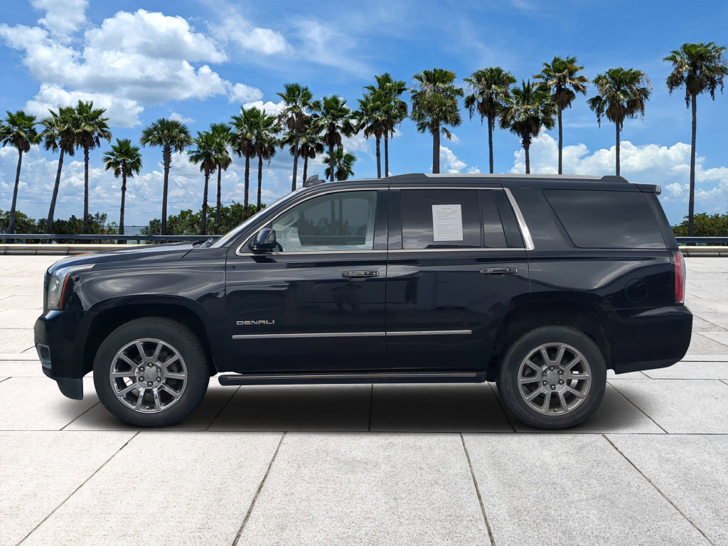 Used 2017 GMC Yukon Denali w/ Enhanced Security Package AWD/4WD image 7