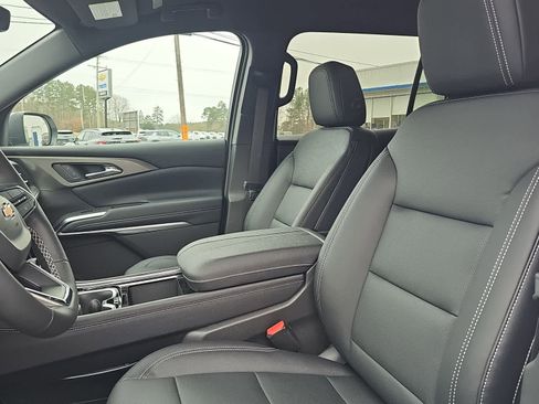 New 2026 Chevrolet Traverse LT w/ Driver Confidence Package image 10