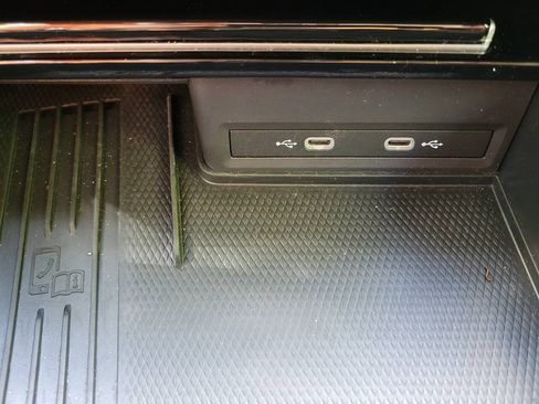 Used 2026 Volkswagen Atlas SE FWD image 23