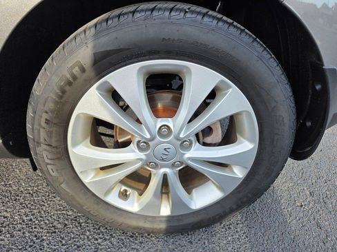 Used 2016 Kia Soul + FWD image 22