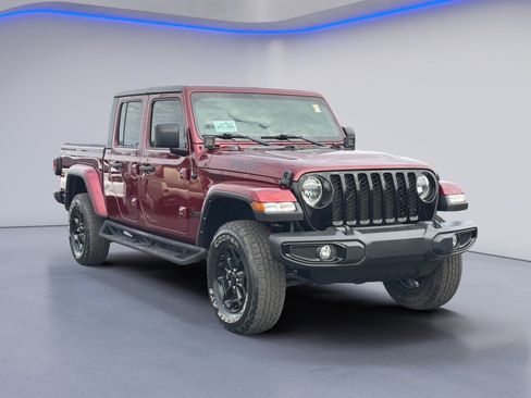 Used 2021 Jeep Gladiator Willys image 8