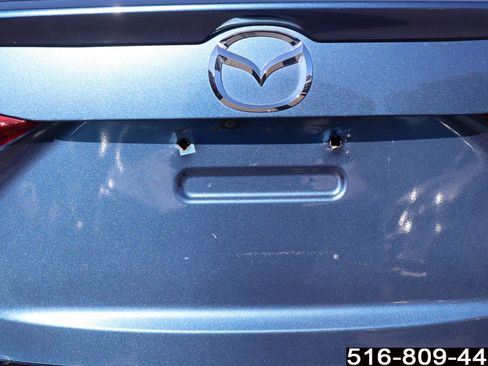 Used 2018 MAZDA MAZDA3 Grand Touring image 30