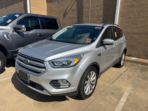 Used 2019 Ford Escape SEL AWD/4WD image 1