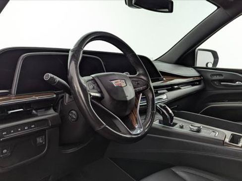 Used 2022 Cadillac Escalade ESV Luxury AWD/4WD image 26