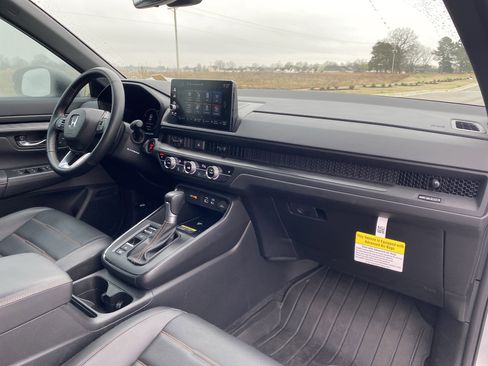 Certified 2025 Honda CR-V Sport-L image 15