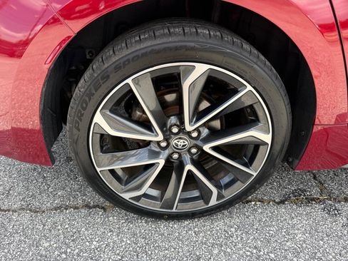Used 2022 Toyota Corolla SE w/ SE Premium Package FWD image 16