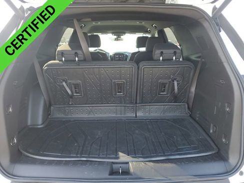 Certified 2023 Chevrolet Traverse LT w/ LPO, Floor Liner Package image 26