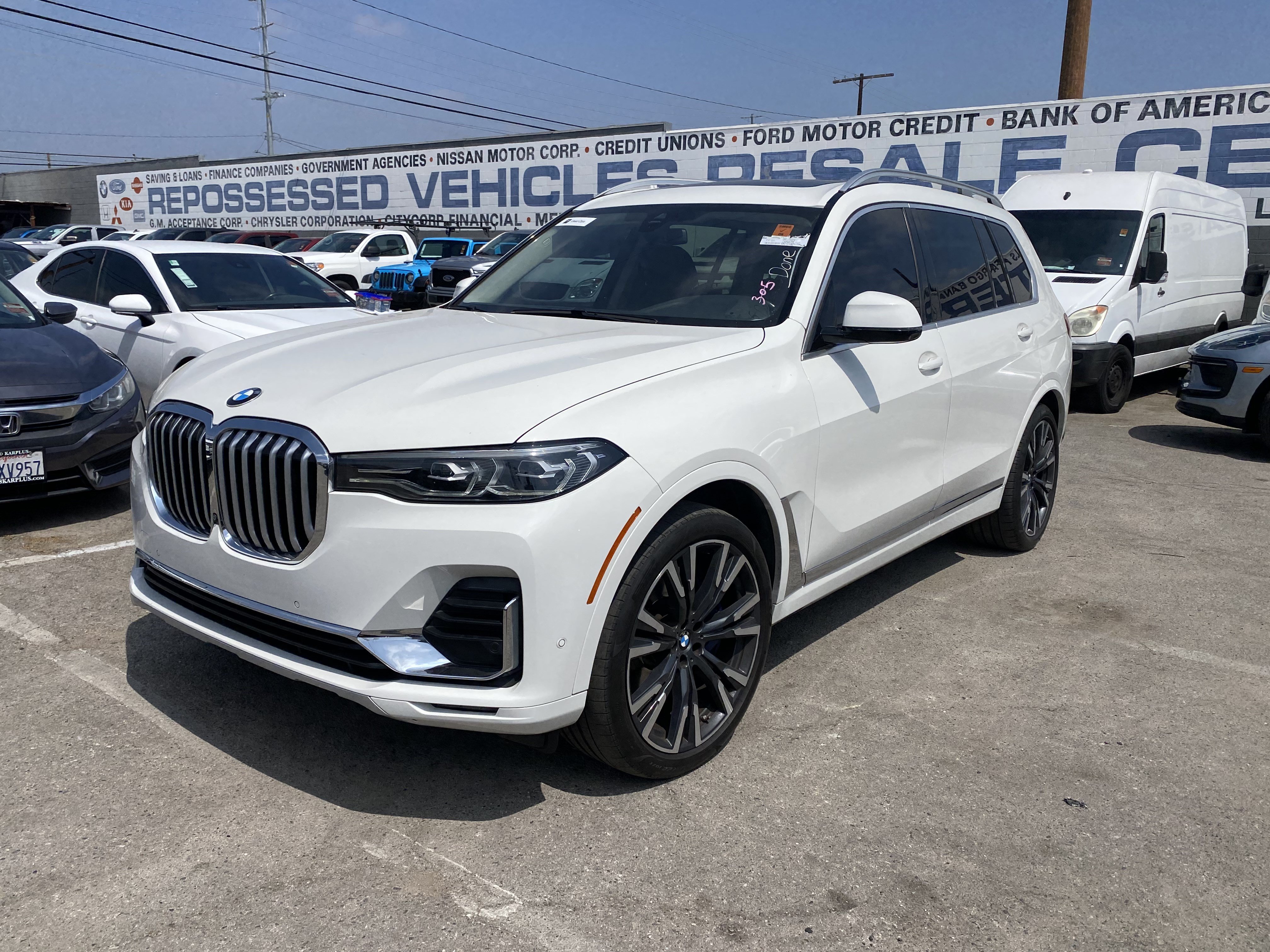 Used 2021 BMW X7 xDrive40i w/ Cold Weather Package AWD/4WD image 2