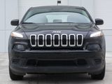 Used 2017 Jeep Cherokee Sport image 4