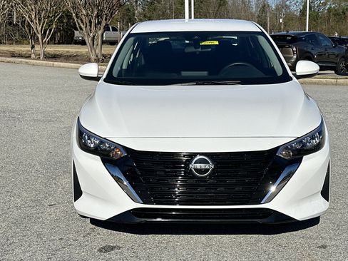 Used 2025 Nissan Sentra S image 2