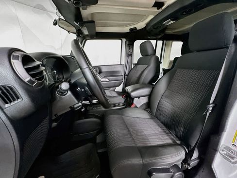 Used 2011 Jeep Wrangler Unlimited Sport AWD/4WD image 12